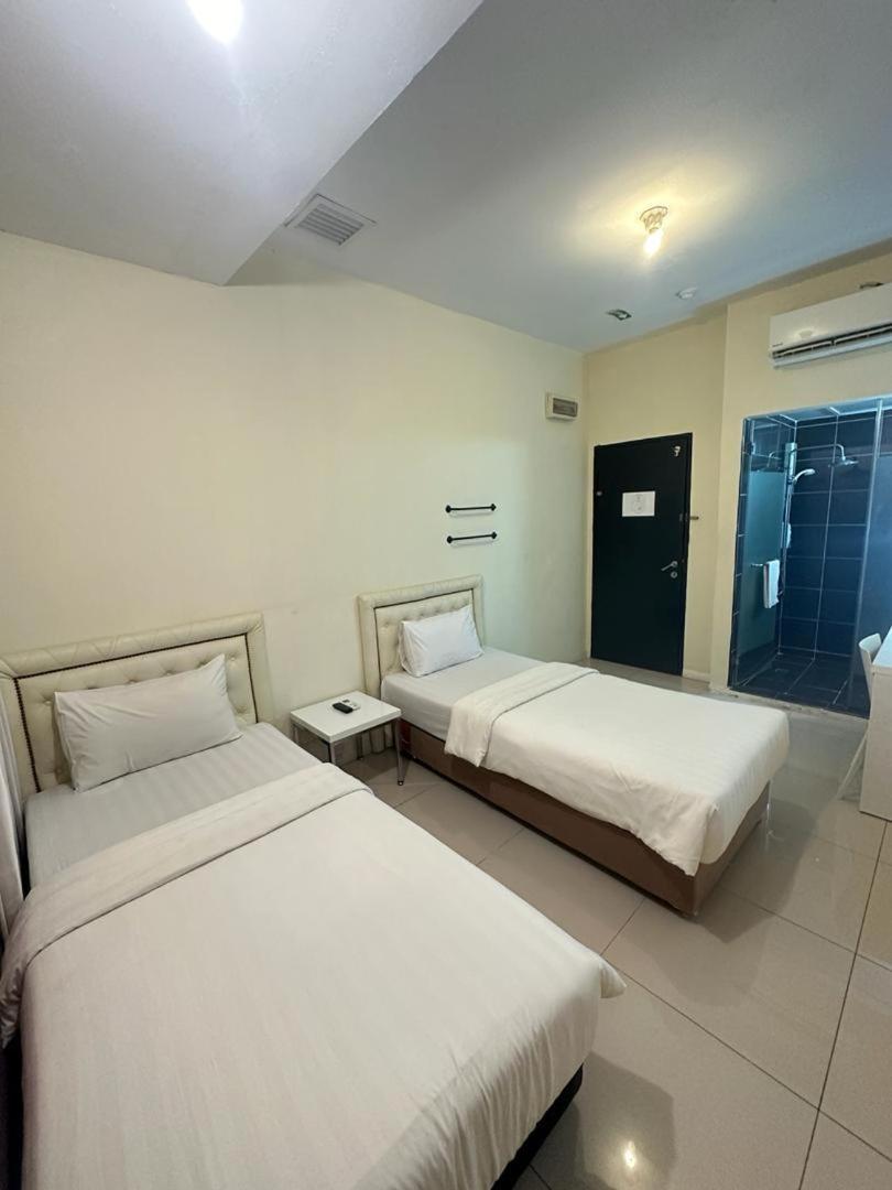 Kingsman Boutique Hotel Kota Kinabalu Eksteriør billede