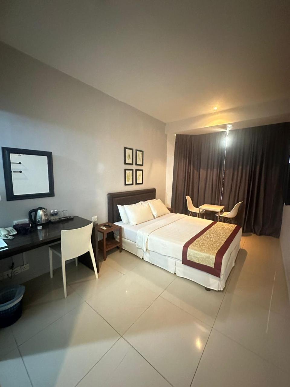 Kingsman Boutique Hotel Kota Kinabalu Eksteriør billede